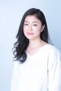 築山万有美