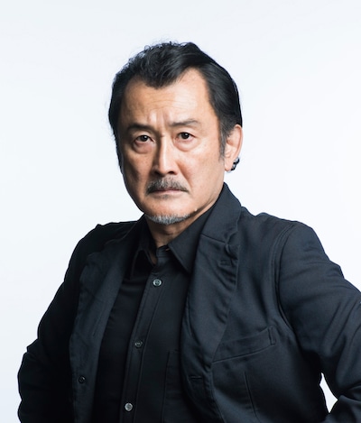 吉田鋼太郎