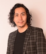 郷本直也