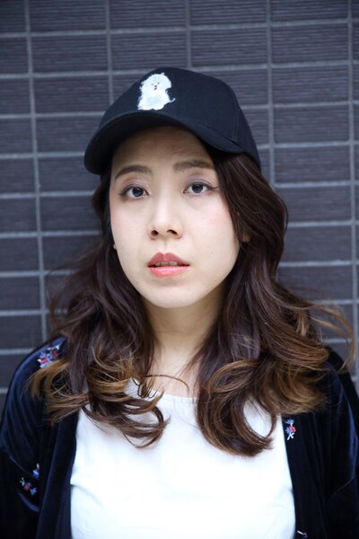 山田佳奈