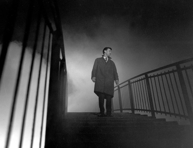 引き裂かれた空