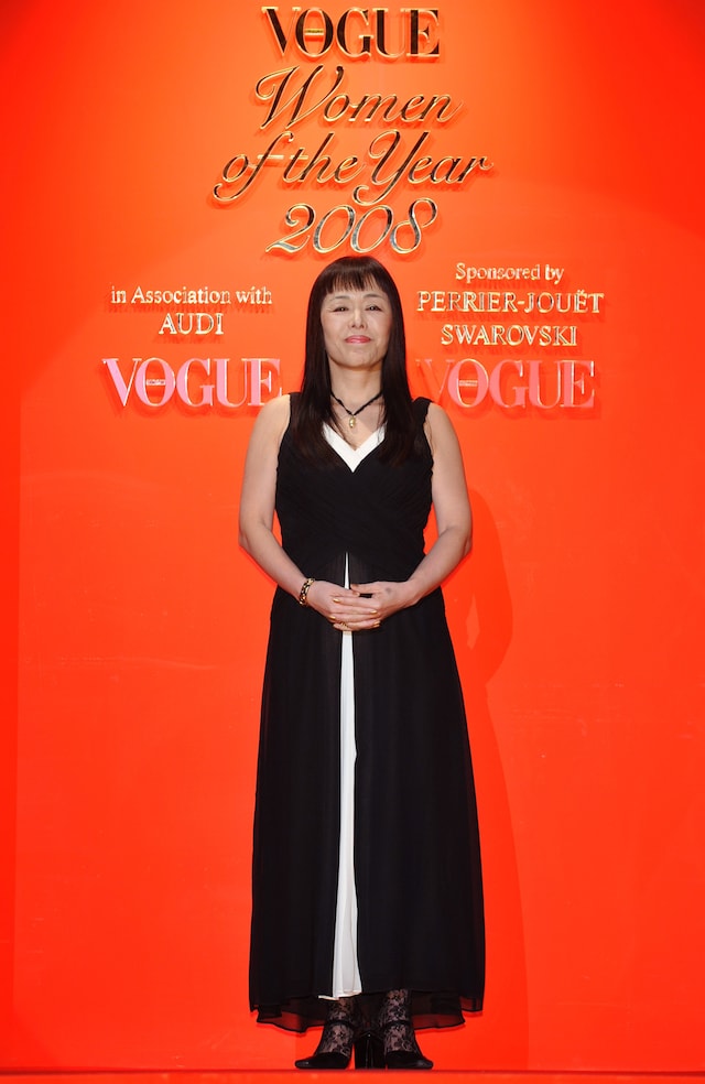 授賞記者会見後、写真家・篠山紀信により撮影された一条。