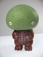 見よ！これがソフビ麩饅獣（サンプル版）。思わず触ってみたくなる。