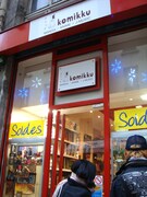 ルーヴル美術館にほど近いオペラ地区は俗にカルチエジャポネと呼ばれており、コミックショップが多数点在。フランスの大きなお友達で混み合っていた。