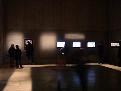 「模型の展示室」の展示風景。会場には子供の姿は少なく、30代から50代の大人のカップルが多かった。