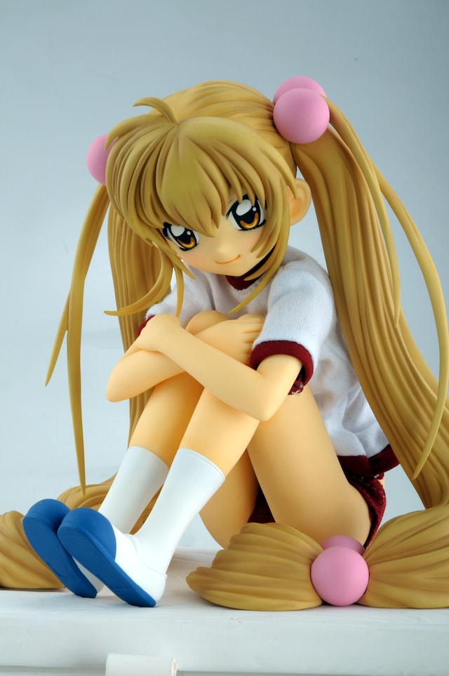 体操着姿のりんちゃん。リアルな布製の体操服とブルマを着用。