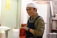 失踪後、交通事故に遭い物言わぬ姿で帰ってきた野田功一を高橋和也が演じる。