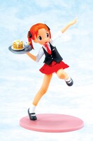 松岡美羽はレストランのホール風。