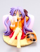 コンプティーク＆コンプエースに、かがみとこなたが付いてくる