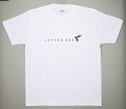 白【front】。(c)浅田弘幸／集英社