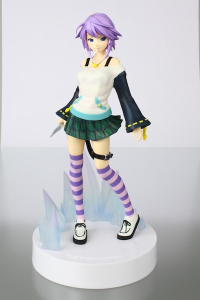 専用の台座も付属されている。（C）池田晃久／集英社