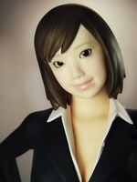 桜文鳥による魅機ちゃん。憂いを含んだアンニュイな表情が特徴。