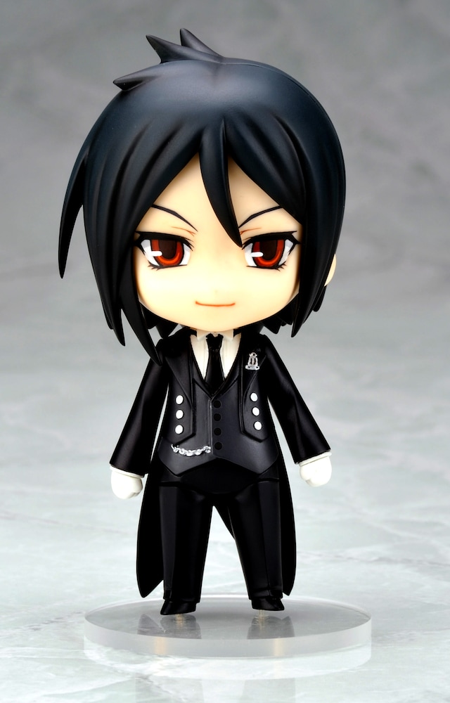 ねんどろいどになっても凛々しいセバスチャン。(C)YT/SE・KP・M