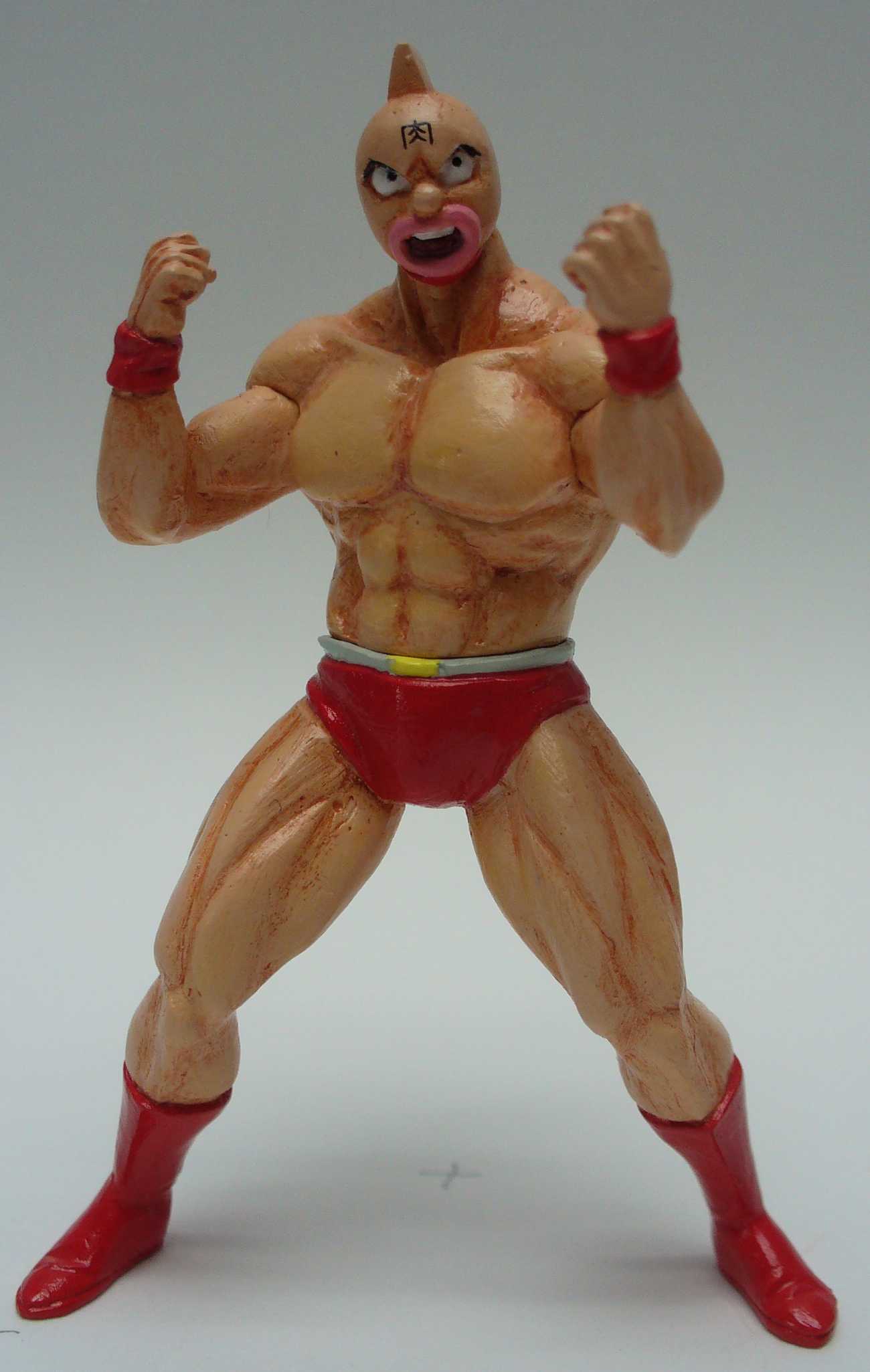 フィギュアも8種類用意されている。写真はキン肉マン。