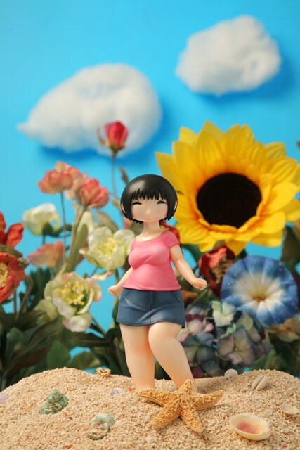 モーニング24号に掲載された「妻」フィギュア。マンガのキャラクターが持つ艶かしい色気を、むっちりと立体化。「妻」フィギュアを制作した川畑は、「僕」のフィギュアも個人的に製作中とのこと。