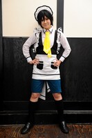 男装喫茶「80＋1」のギャルソンの千尋コス姿。(C)2009 Ototachibana