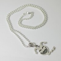 ギャングペンダント。シルバー925素材のソリッドな質感がたまらない。