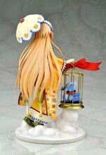 鳥かごは底面が脱着可能となっているので、謎のぬいぐるみ・いおりょぎを取り出して中身を入れ替えるという楽しみ方も。(c)2009 CLAMP