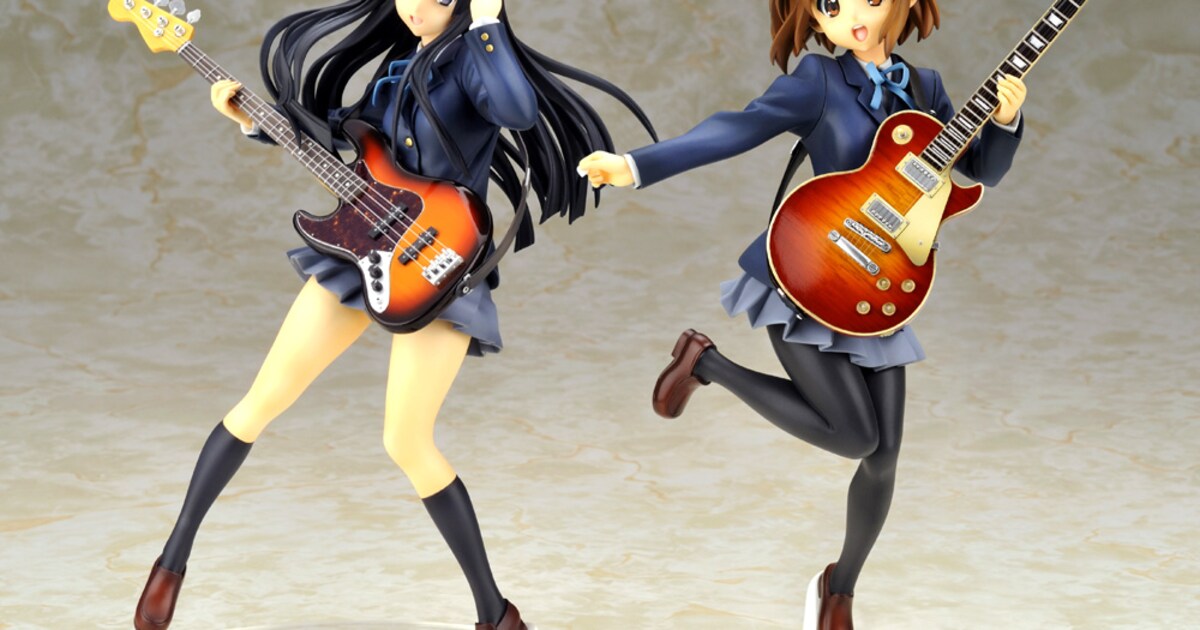 澪の次は唯！ギターもリアルな1/8フィギュア - コミックナタリー