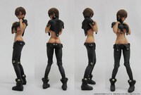 「岸本恵」フィギュアをさまざまな角度から。(c)2004 奥　浩哉／集英社 GANTZ Partners