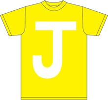 「元祖！浦安鉄筋家族」の登場キャラ、仁がいつも着ている「J」Tシャツ。(c)浜岡賢次／週刊少年チャンピオン