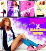 ANAPと長尾謙一郎のコラボアイテム、ロンT「80'sショルダーキーボードプリント」。浅倉大介や小室哲哉など、80年代の最先端アーティストがこぞって掲げた楽器「ショルキー」をフィーチャー。