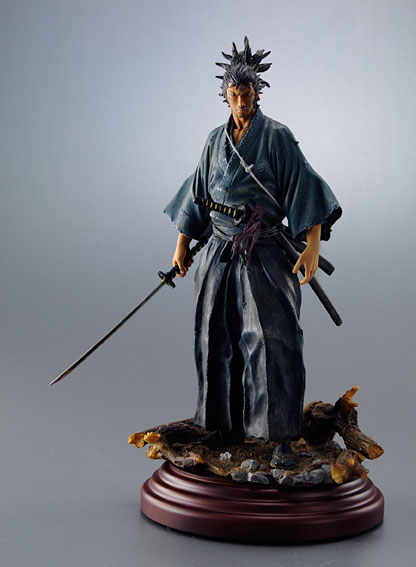 武蔵フィギュア。(c) 2009 I.T. Planning, Inc. Licensed by MulanPromotion