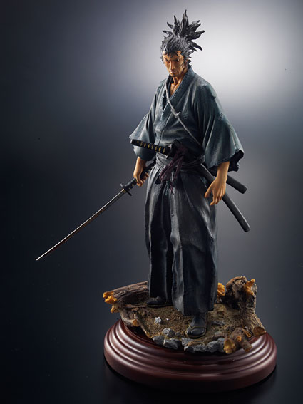 武蔵フィギュア。(c) 2009 I.T. Planning, Inc. Licensed by MulanPromotion