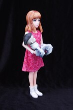 サイズは、おろちが全高約250mm、タマミが約90mm。(C)楳図かずお／小学館