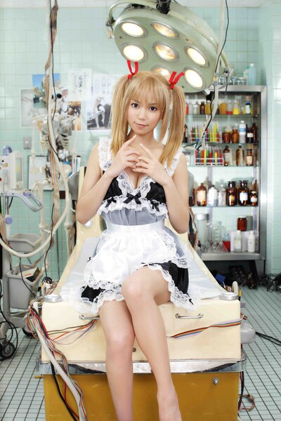 「ユリア100式」で主演を務める藤井シェリー。