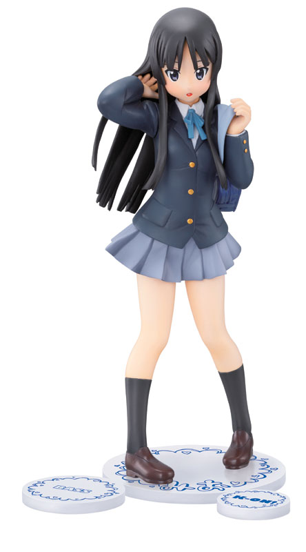 B賞「秋山 澪 プレミアムフィギュア」。(C)かきふらい・芳文社／桜高軽音部