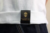 タグにも髑髏の紋が。(C)隆慶一郎・原哲夫・麻生未央/NSP 1990, 版権許諾証EV-019