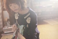 芽衣子を演じる宮崎あおい。(C)浅野いにお・小学館／「ソラニン」製作委員会／写真：太田好治