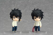 「ねんどろいどぷち デスノート Case File #02」から「L」。(C) 大場つぐみ・小畑健／集英社・VAP・マッドハウス・NTV・D.N.ドリームパートナーズ