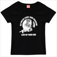 おろちTEE（指差し柄・ブラック）。