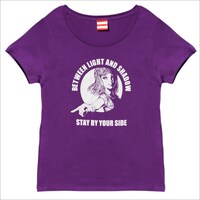 おろちTEE（指差し柄・パープル）。おなじみの指差しポーズをデザイン。