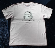 「ごっちゃんTシャツ」Sサイズはピンク。