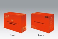 アスカモデルは赤い貞本サイン入りカートンに封入されて届けられる。