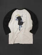 Blackmoreホワイトモデルのバック。(C)LUCKY LAND COMMUNICATIONS / SHUEISHA