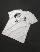 COOL SHOCK B.T.ホワイトモデルのバック。(C)Hirohiko Araki / SHUEISHA