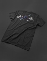 Narancia Ghirgaブラックモデルのバック。(C)LUCKY LAND COMMUNICATIONS / SHUEISHA