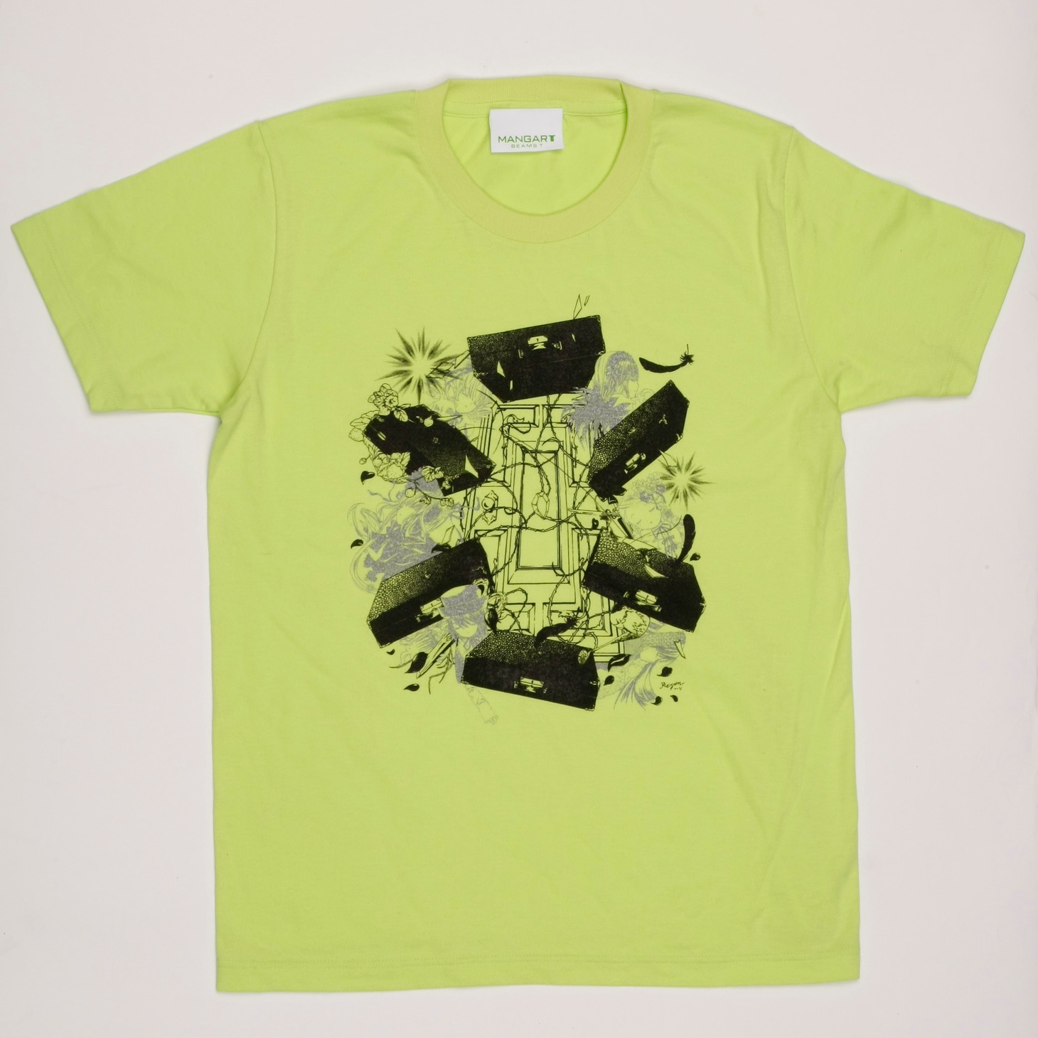 2月19日より発売される「ローゼンメイデン×MANGART BEAMS T」。(C)PEACH-PIT／集英社