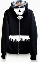 カラーリングのひとつ「Black×White」。本職の闇金関係者は、集金に着て行けば回収率がアップするかも？(C)真鍋昌平/小学館