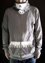 カラーリングのひとつ「Gray×White」。(C)真鍋昌平/小学館