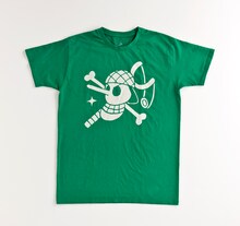 ウソップ海賊団の海賊旗をイメージした「ウソップ」Tシャツ。(C)尾田栄一郎/集英社・フジテレビ・東映アニメーション