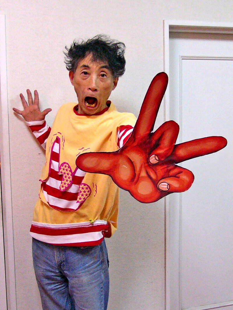 参加者全員で「グワシ!!」。濃密な夜になりそうだ。