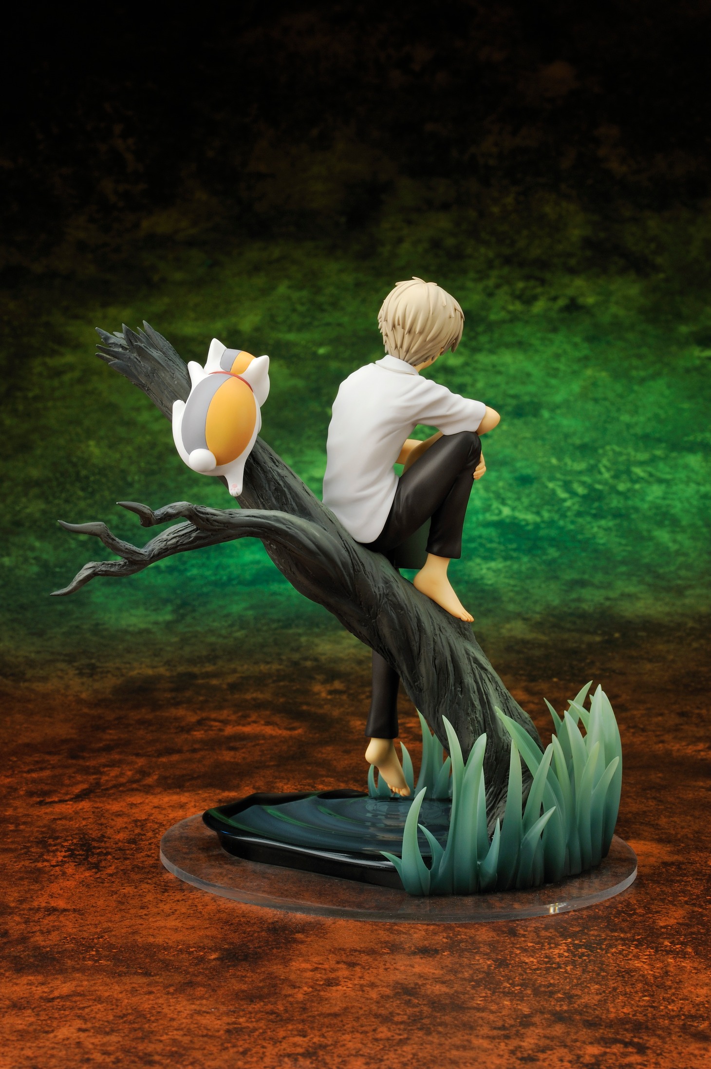 後ろ姿、着物なしバージョン。（C）緑川ゆき・白泉社／「夏目友人帳」製作委員会