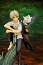 角度によって違った表情に見える夏目フィギュア。（C）緑川ゆき・白泉社／「夏目友人帳」製作委員会