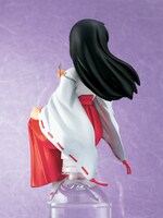 「DP るーみっくわーるど 海洋堂ボトルオンフィギュアコレクションby BOME Vol.2 犬夜叉」の「かごめ」。(C)高橋留美子／小学館・読売テレビ・サンライズ 2009