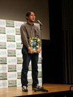 ヤマザキと二人三脚で歩んできた奥村勝彦氏。